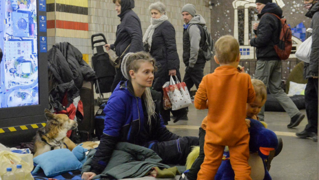 El metro de Kiev convertido en refugio