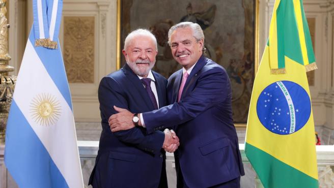 Brasil y Argentina acercan posturas para establecer una moneda común