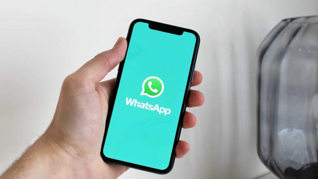 WhatsApp ‘se cuela’ en la negociación colectiva para proteger la desconexión.