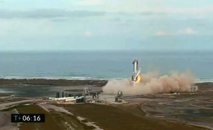 El Starship de SpaceX aterriza con 'exito, pero vuelve a estallar