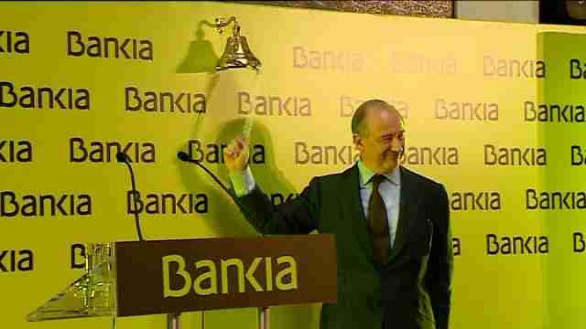 Así es la tarjeta gratis que ofrece CaixaBank al cliente de Bankia en lugar de la de débito