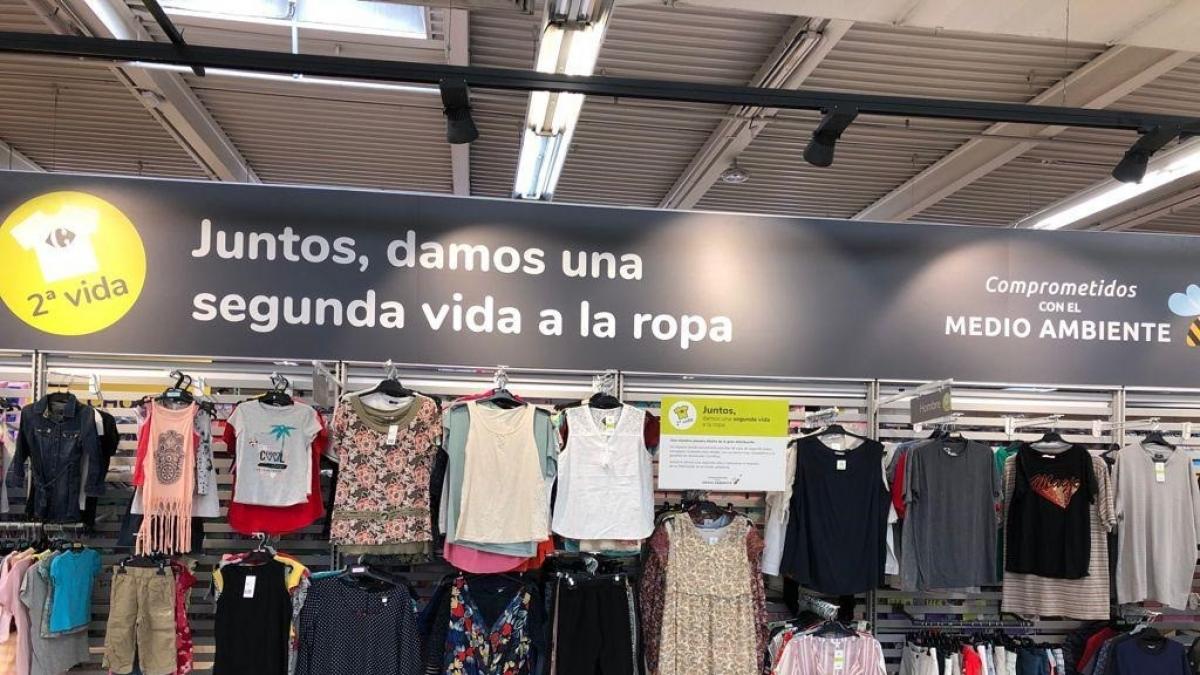 Sangrar Mecánico oferta Ropa de segunda mano en Carrefour: la compañía prueba su venta en España